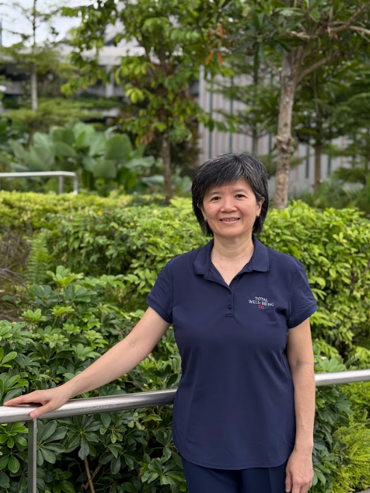 Ms Hong Wee Tin